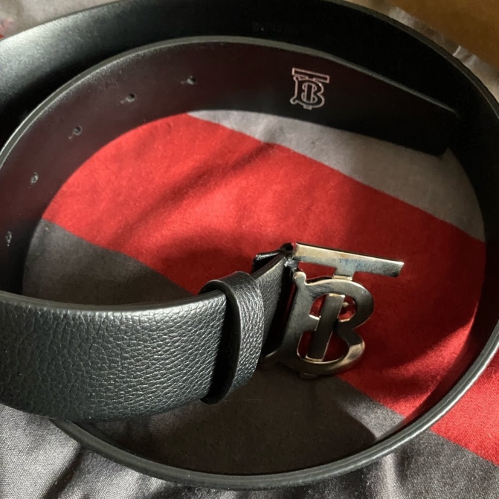 Burberry Monogram Motif Grainy Leather Belt